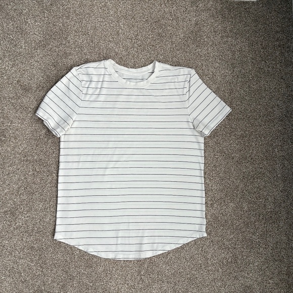 Lululemon Love Curved-Hem Crewneck T-Shirt size 4 - Picture 1 of 6